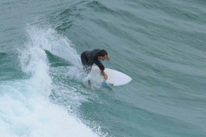 Rhod surfing