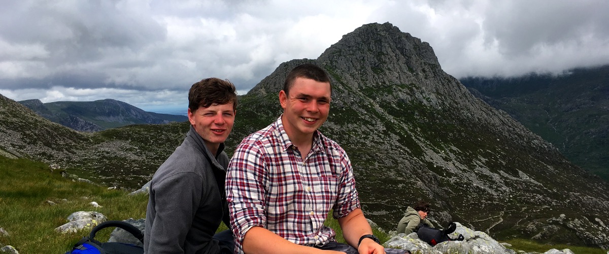 DofE Expedition passing Tryfan