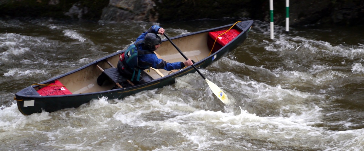 Advanced Canoe leader training and assessment courses